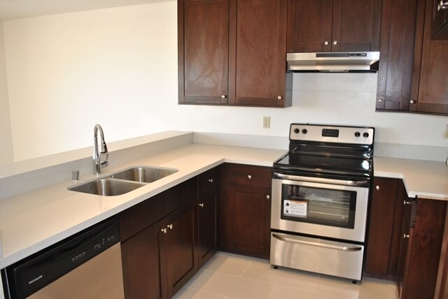 Interior Kitchen - Castle Park