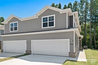 Building Photo - 4085 W Sardinia Way