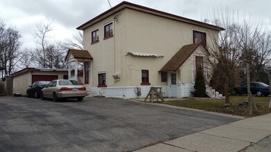 Building Photo - 55 Hill St