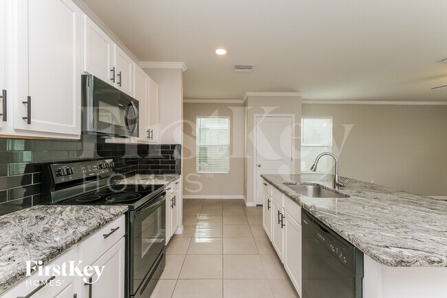 Foto del edificio - 10303 Geese Trail Cir