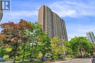 Building Photo - 40-2640 Homewood Ave