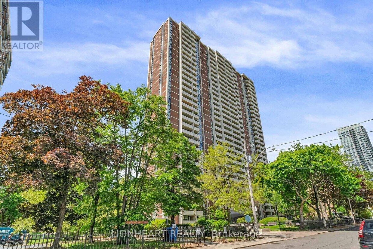 Primary Photo - 40-2640 Homewood Ave