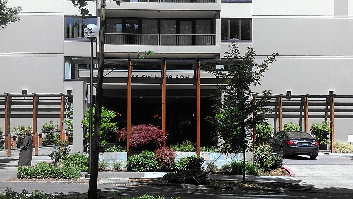 Photo - 255 SW Harrison St (Portland, OR)