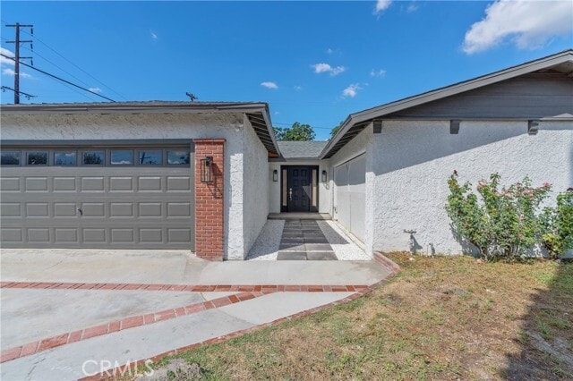 Building Photo - 309 Tonopah Ave