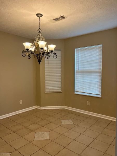 Building Photo - COMING SOON! 3 bdrm/2.5 ba , close to down...