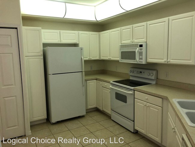 Building Photo - 10139 Colonial Country Club Blvd