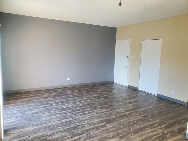 Building Photo - Terra Village Apartments 23-305