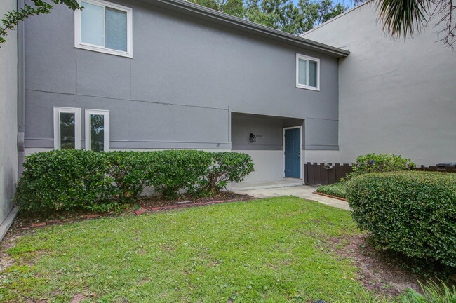 Building Photo - 1506 Ventura Pl