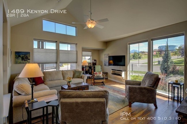 Foto del edificio - 1489 Kenyon Dr