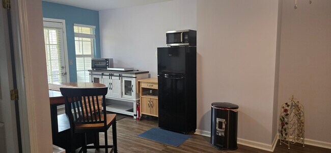 Foto del edificio - 16856 Timber Crossing Rd