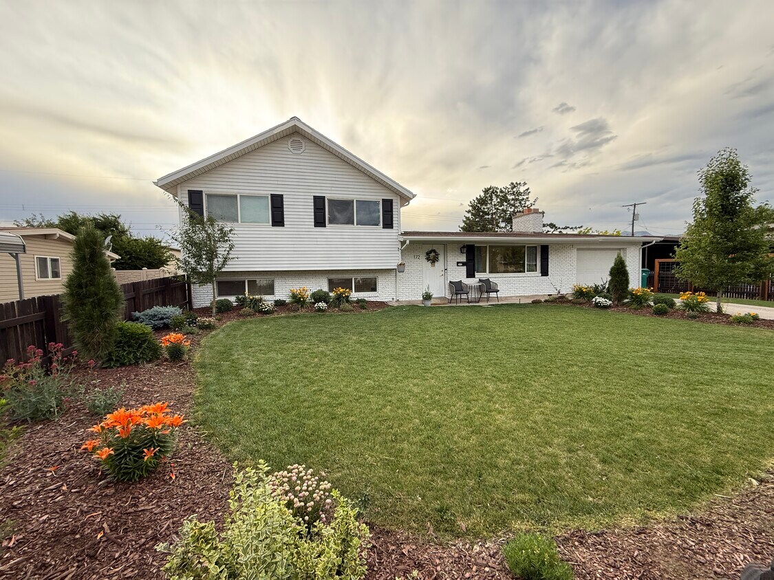 Foto principal - 172 Woodland Dr