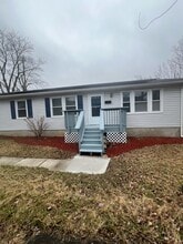 Building Photo - 609 N Stonestreet Ave