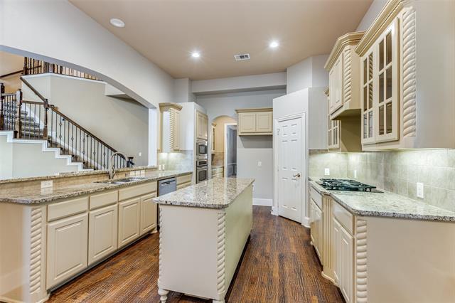 Foto del edificio - 15124 Mountain View Ln