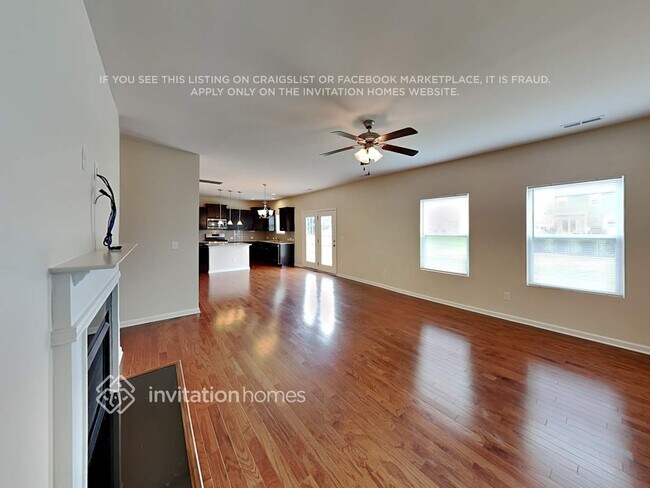 Foto del edificio - 184 Glastonbury Dr