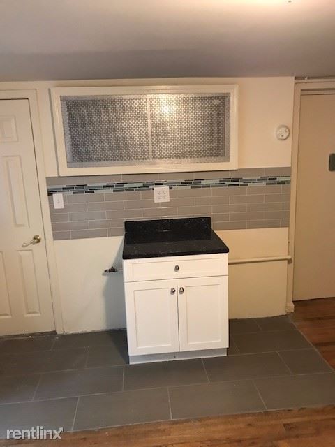 Primary Photo - 374 7th St