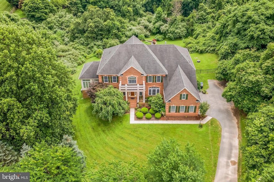 Foto principal - 12211 Garrison Forest Rd