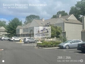 Building Photo - 40 Manorwood Dr