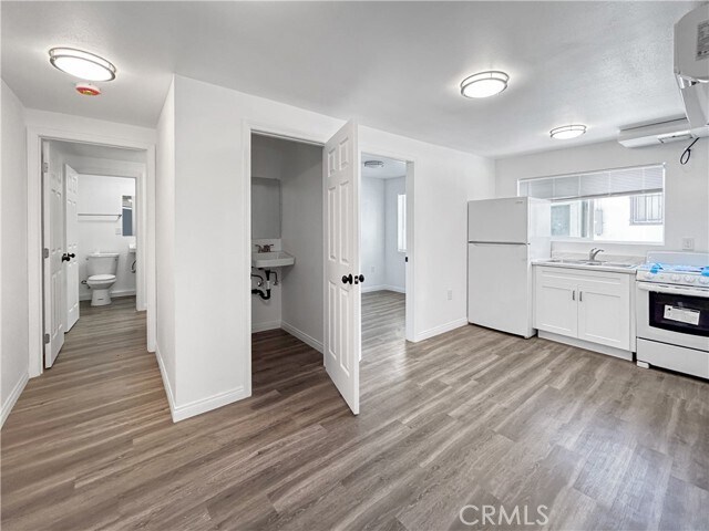 Foto del edificio - 925 N Washington Pl
