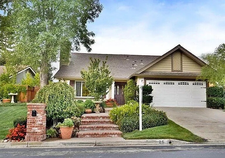 Foto principal - 25 Cannes Ct