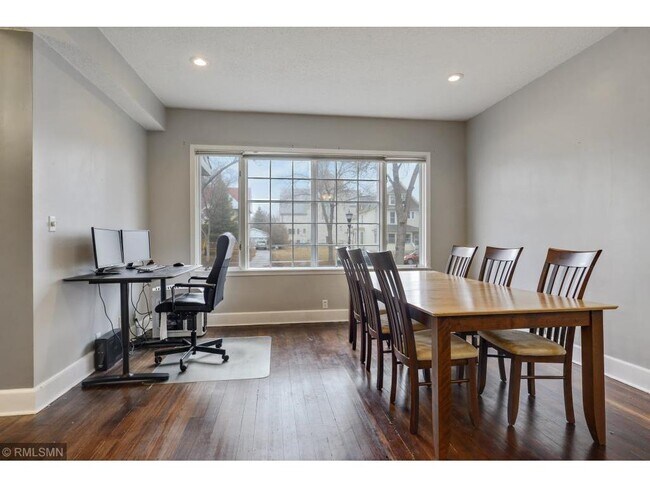 Foto del edificio - 1522 Minnehaha Ave W