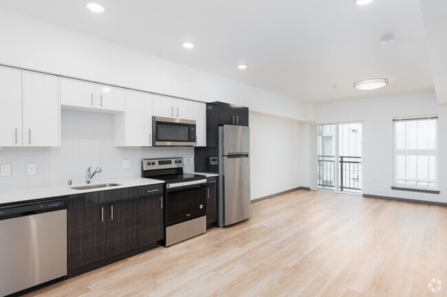 Estudio + sala de estar, 1BA - 520SF - Sixth & Alder