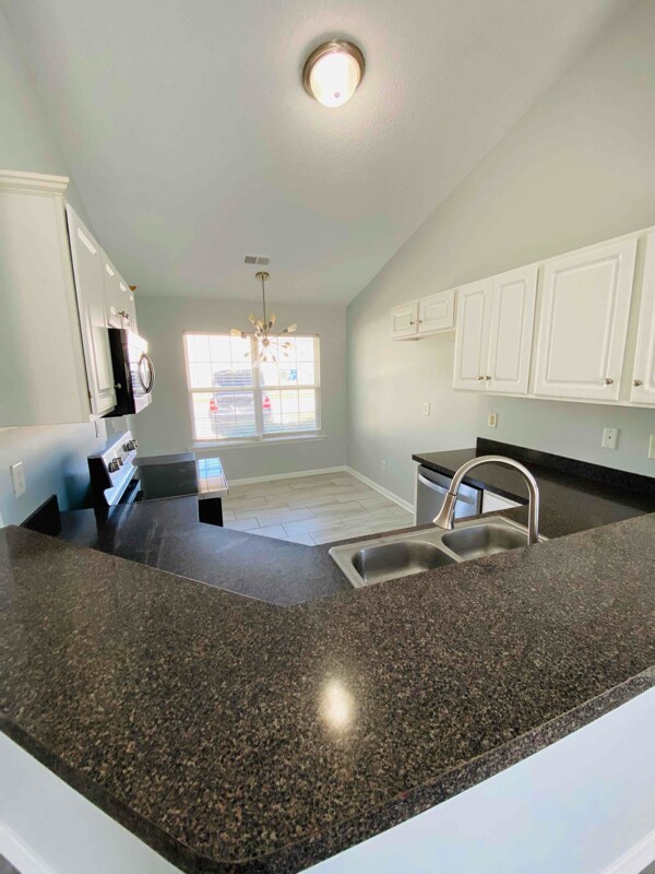 Foto del edificio - 247 Blue Savannah St