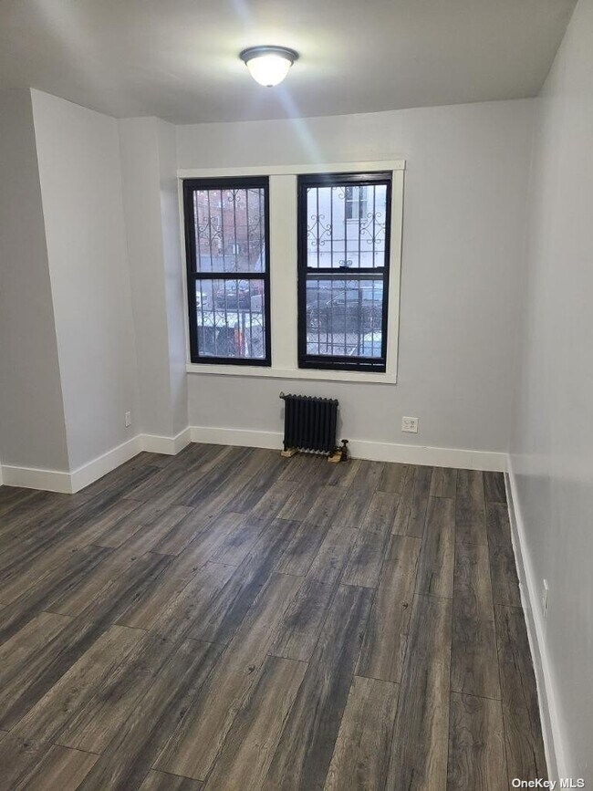 Foto del edificio - 88-19 161st St