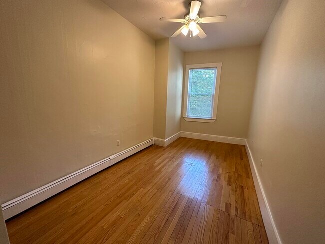 Foto del edificio - 1218 Cambridge St