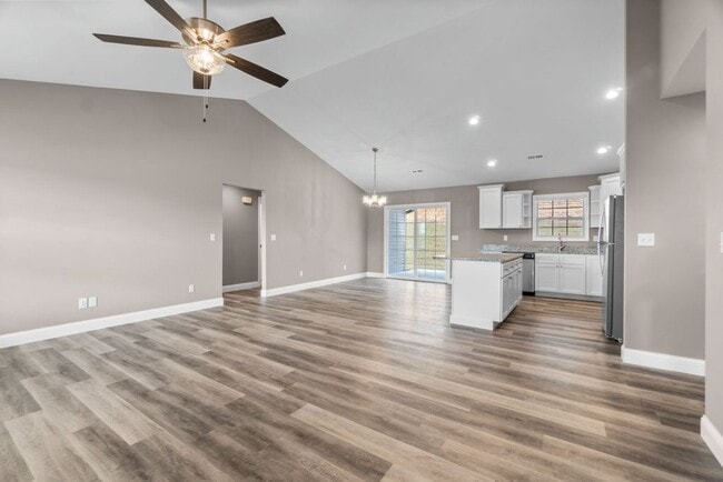 Building Photo - Beautiful Home in Cape