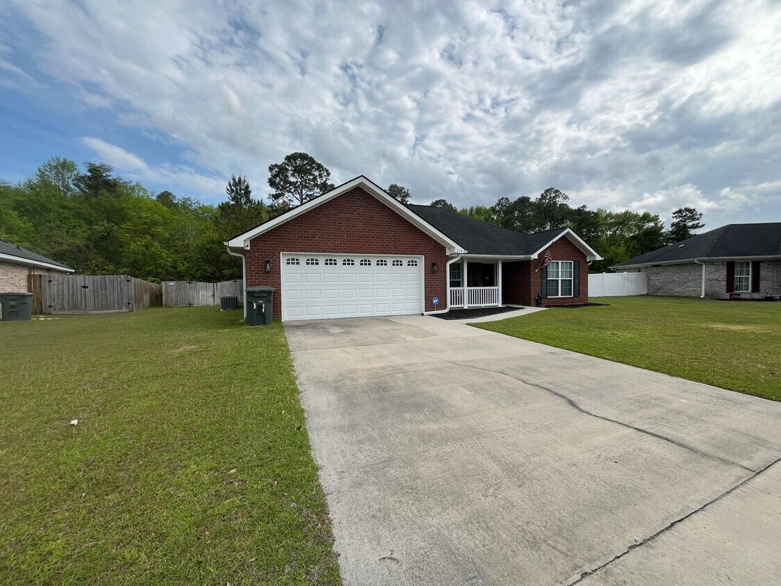 Primary Photo - 219 Augusta Way