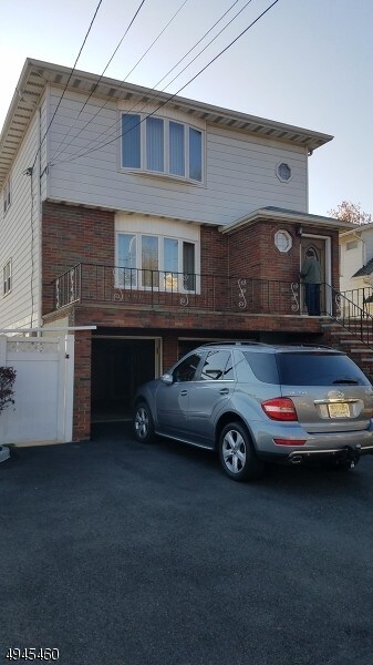 Foto principal - 1055 Burnet Ave