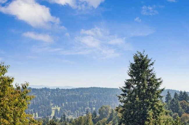 Building Photo - 3 bedroom in Lake Forest Park WA 98155