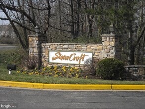 Building Photo - 4401 Sedgehurst Dr