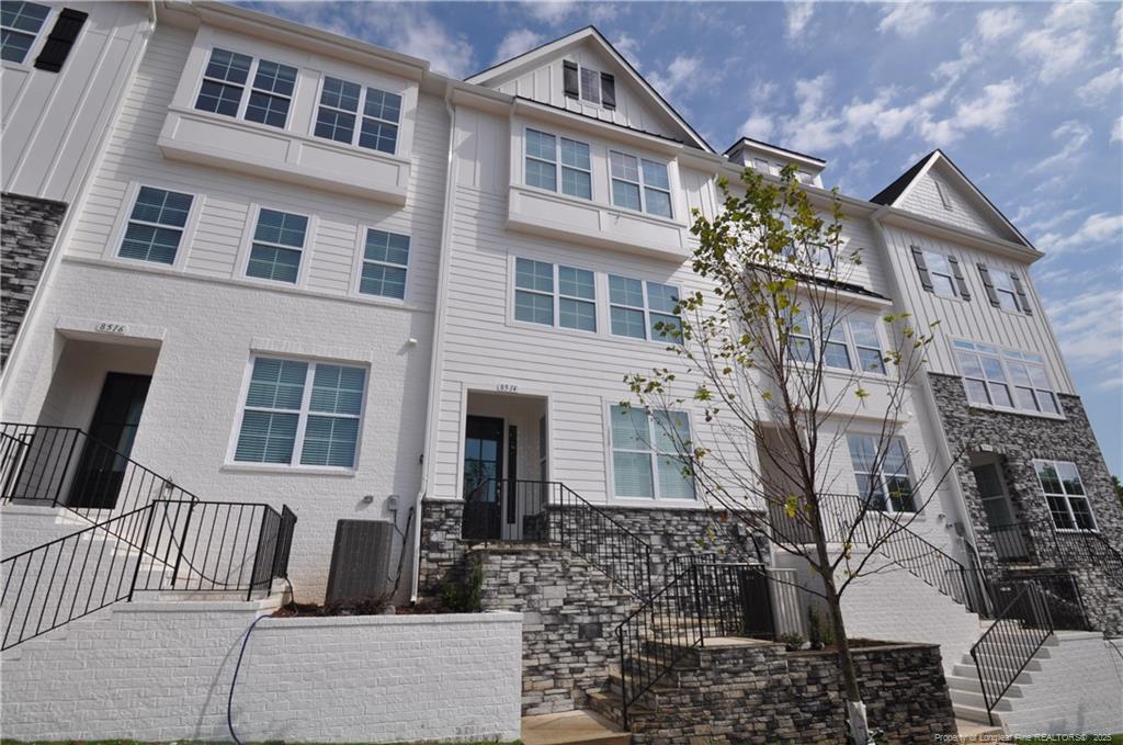 Foto principal - 8514 Silsbee Dr