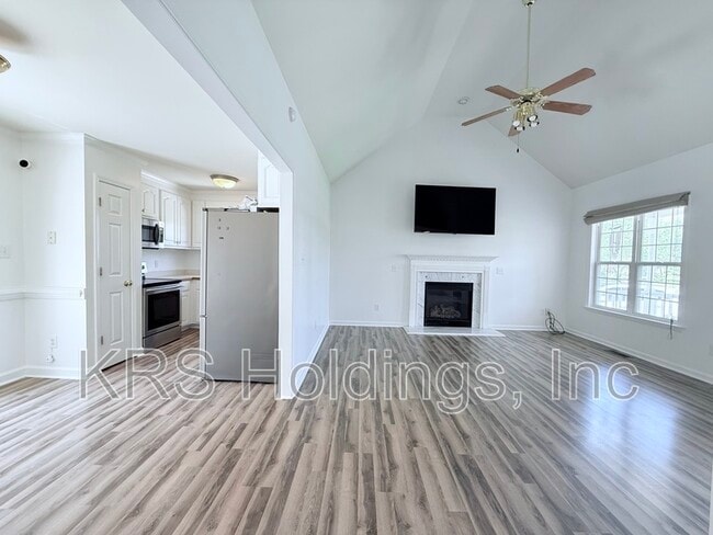 Building Photo - 6537 Eagles Crossing Dr