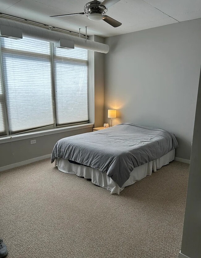 Foto del edificio - Premium Unit Available Now