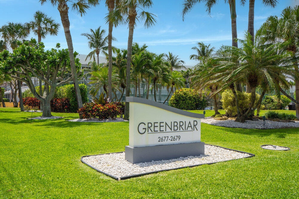 Foto principal - 2679 S Ocean Blvd
