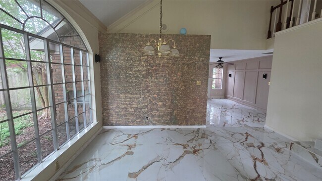 Foto del edificio - 15207 Pebble Lake Dr