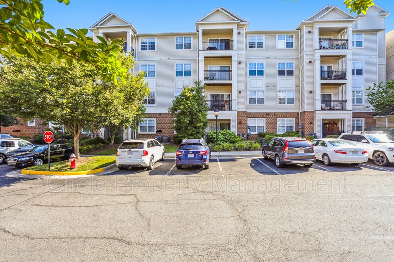 12953 Centre Park Cir Unit Apt 117, Herndon, VA 20171 Condo for Rent