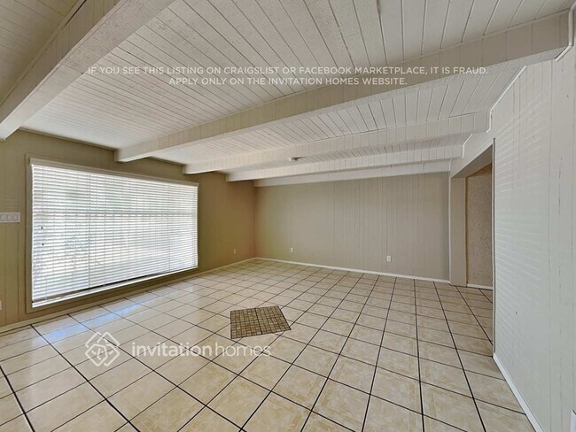 Foto del edificio - 5501 W Heatherbrae Dr