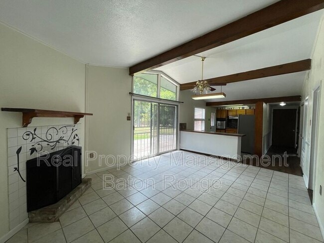 Building Photo - 11520 Pamela Dr
