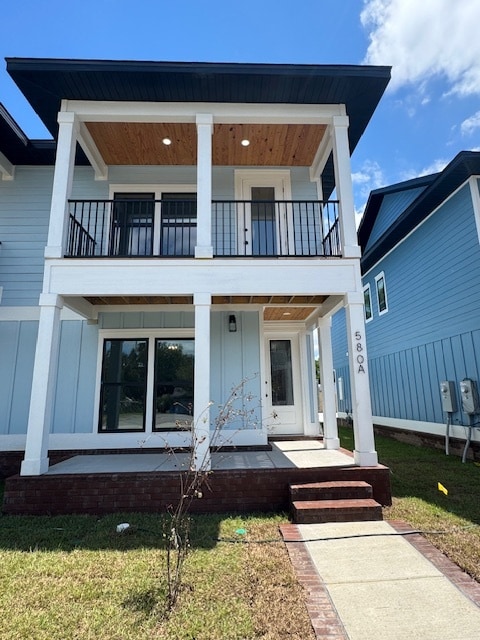Building Photo - 580 N De Villiers St