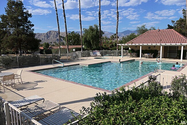 Building Photo - Mission Hills, long term,Unfurnished