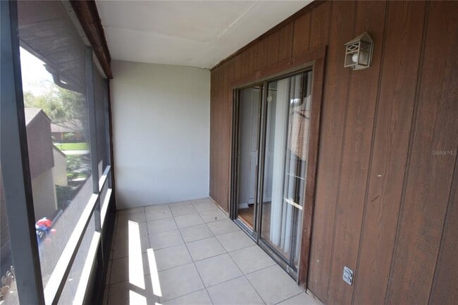 Building Photo - 450 Market Square E