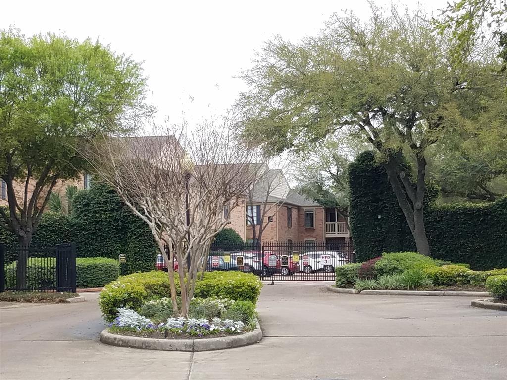 2255 Braeswood Park Dr Unit 121, Houston, TX 77030 Condo for Rent in Houston, TX