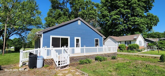 Foto del edificio - Beautiful updated home in desirable Perry, KS