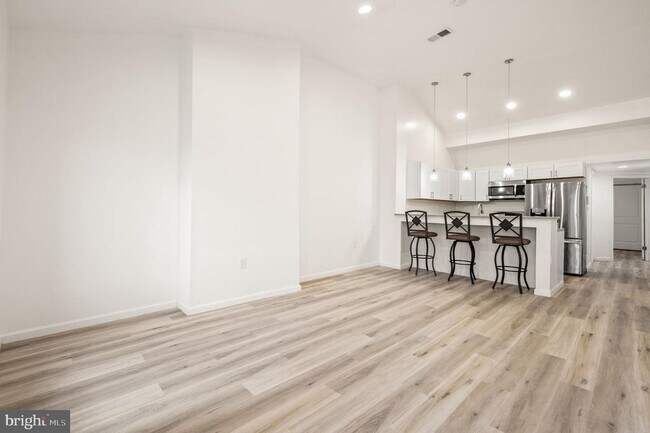 Foto del edificio - 1633 Germantown Ave