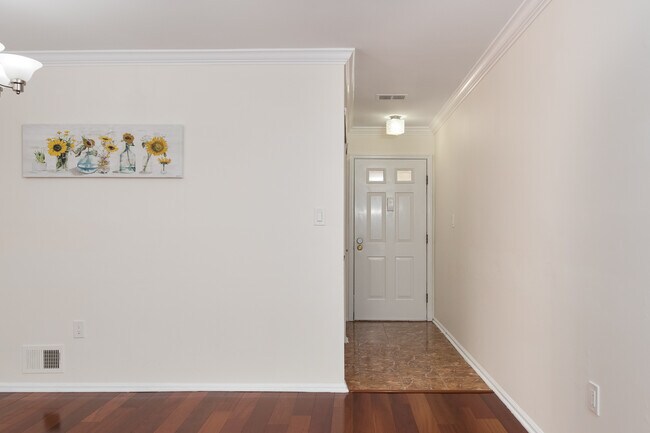 Foto del edificio - 47 Juniper Ct