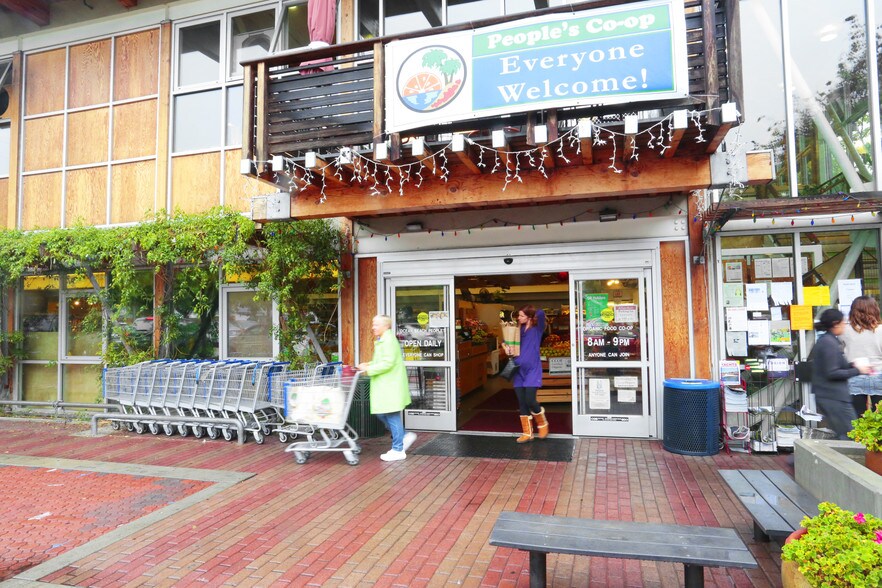 La Pacifica Apartments Rentals San Diego, CA