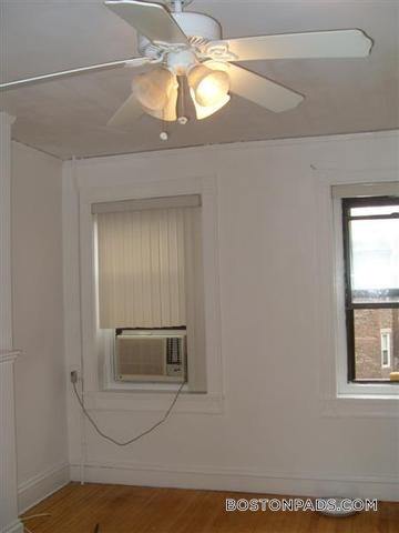 Primary Photo - 91 Westland Ave